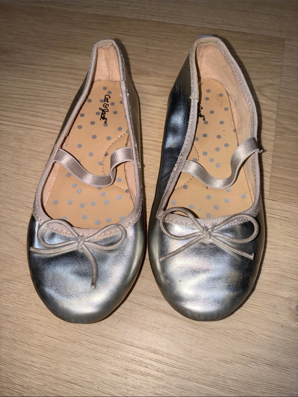 Cat & Jack Metallic Silver Girls Ballet Flats with Bow
